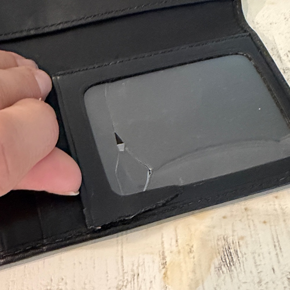 Coach Checkbook wallet - Picture 7 of 7